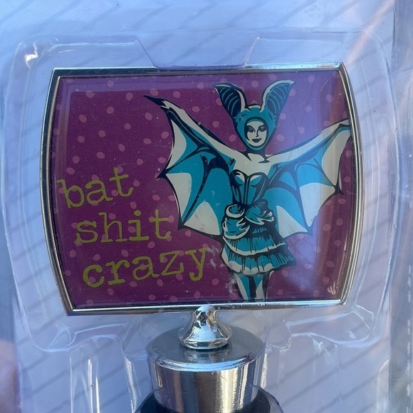 Bat Shi* Crazy Wine Stopper New - Picture 6 of 8